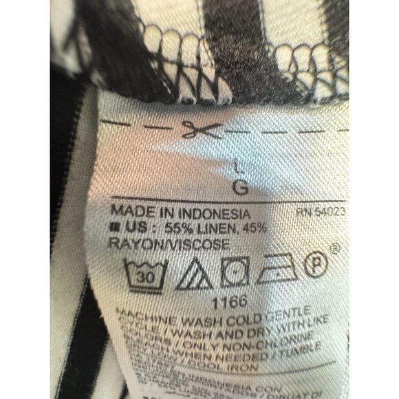 Old Navy Flutter Sleeves Swing Dress Womens Size L Black White Striped Casual - Picture 4 of 11